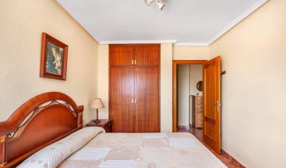 Revente - Apartment - Torrevieja - Playa del cura