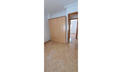 Revente - Apartment - Torrevieja