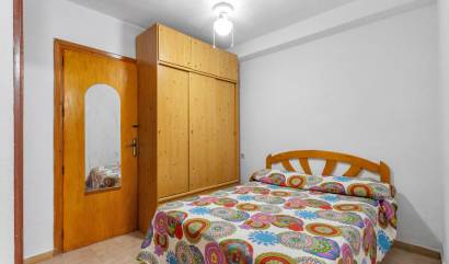 Revente - Bungalow - Torrevieja - Playa de los Naufragos