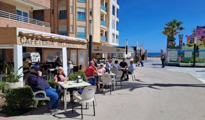 Revente - Commercial - La Mata