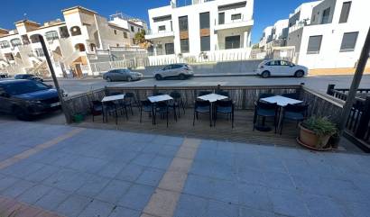 Revente - Commercial - Orihuela - Entre Naranjos Vistabella Golf