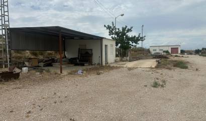 Revente - Commercial - Torremendo