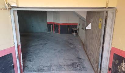 Revente - Commercial - Torrevieja - Los Europeos