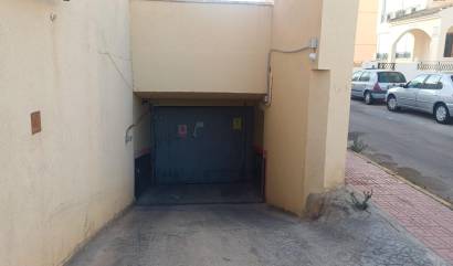 Revente - Commercial - Torrevieja - Los Europeos