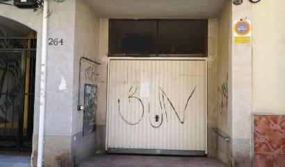 Revente - Commercial - Torrevieja - Playa de los locos