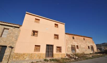 Revente - Country House - Alguena