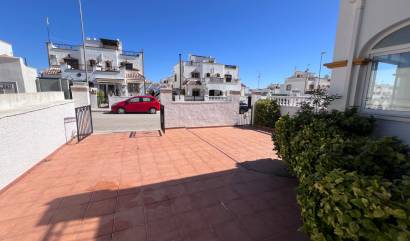 Revente - House - Entre Naranjo - Vistabella Golf