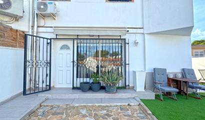 Revente - House - Torrevieja - Los Balcones