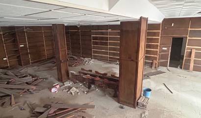 Revente -  - Jacarilla