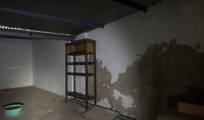 Revente -  - Jacarilla