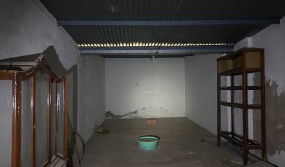 Revente -  - Jacarilla