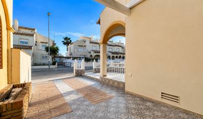 Revente - Maison de ville - Orihuela Costa - Los Almendros