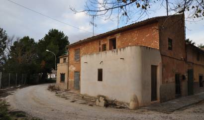 Revente - Maison de ville - Pinoso