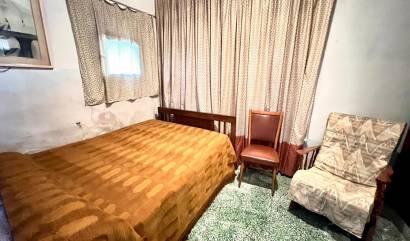 Revente - Maison de ville - Pinoso