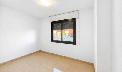 Revente - Maison de ville - Torrevieja - Aguas Nuevas