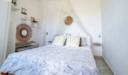 Revente - Maison de ville - Torrevieja - La Siesta - El Salado -  Torreta
