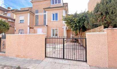 Revente - Semi Detached - Orihuela Costa - La Zenia