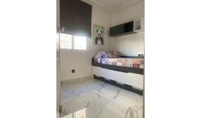 Revente - Semi Detached - Torrevieja