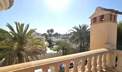 Revente - Villa - Cabo Roig