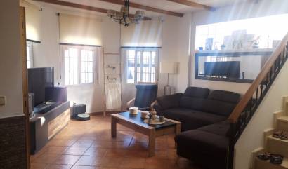 Revente - Villa - Los Montesinos - La Herrada