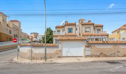 Revente - Villa - Orihuela Costa - El Galan