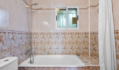 Revente - Villa - Orihuela Costa - El Galan