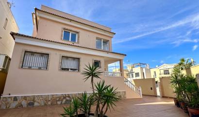 Revente - Villa - Orihuela Costa - Las Filipinas