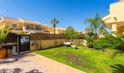 Revente - Villa - Orihuela Costa - Los Dolses