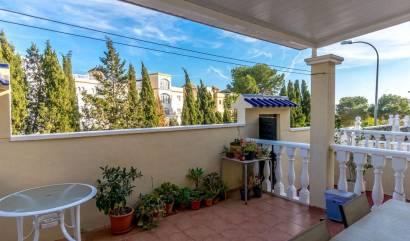 Revente - Villa - Orihuela Costa - Villamartín