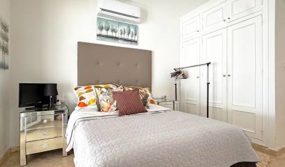 Revente - Villa - Orihuela Costa - Villamartín