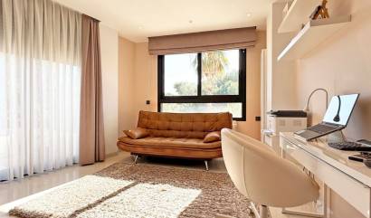 Revente - Villa - Orihuela Costa - Villamartín