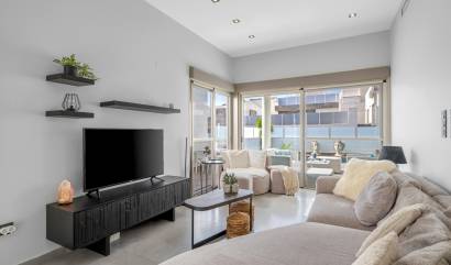 Revente - Villa - Orihuela Costa - Villamartín