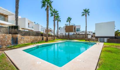 Revente - Villa - Orihuela Costa - Villamartín
