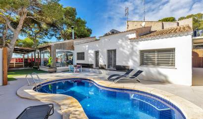 Revente - Villa - Orihuela Costa