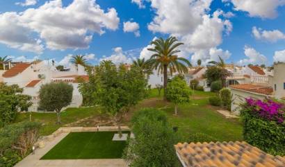 Revente - Villa - Orihuela Costa