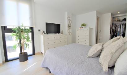 Revente - Villa - Orihuela Costa