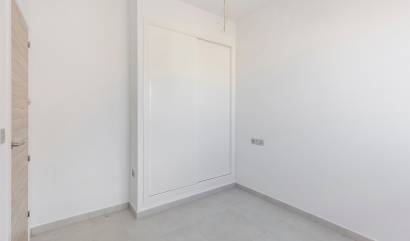 Revente - Villa - Orihuela - Orihuela Costa