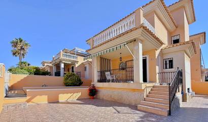 Revente - Villa - Orihuela - Orihuela Costa