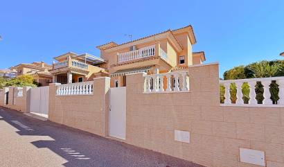 Revente - Villa - Orihuela - Orihuela Costa