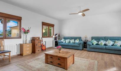 Revente - Villa - Orihuela