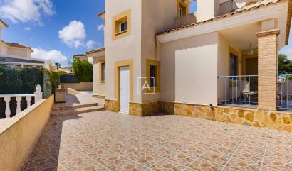 Revente - Villa - Pinar de Campoverde