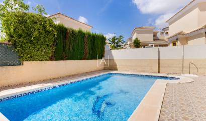 Revente - Villa - Pinar de Campoverde