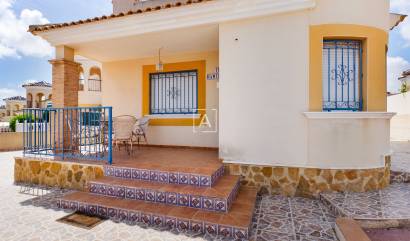 Revente - Villa - Pinar de Campoverde