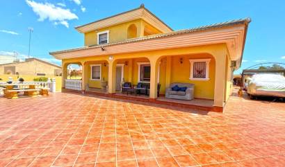 Revente - Villa - Torrevieja - Los Balcones