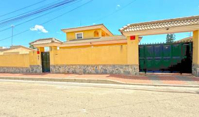 Revente - Villa - Torrevieja - Los Balcones