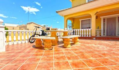 Revente - Villa - Torrevieja - Los Balcones