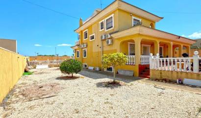 Revente - Villa - Torrevieja - Los Balcones