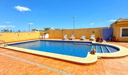 Revente - Villa - Torrevieja - Los Balcones