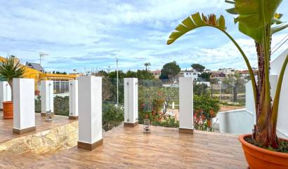 Revente - Villa - Torrevieja - Los Balcones