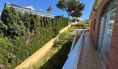 Revente - Villa - Torrevieja - Los balcones